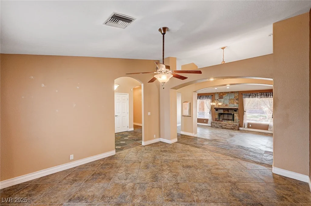 4775 Grand Canyon, Las Vegas, NV 89129