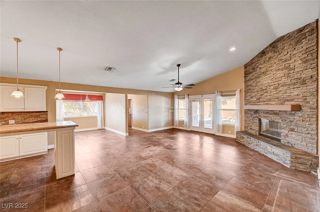4775 Grand Canyon, Las Vegas, NV 89129