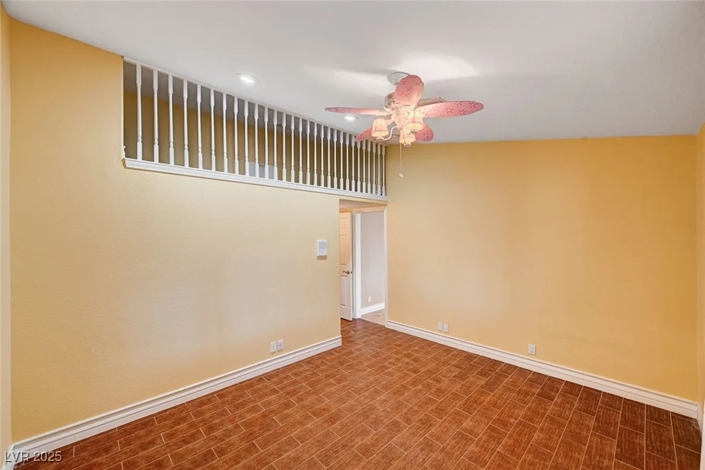 4775 Grand Canyon, Las Vegas, NV 89129