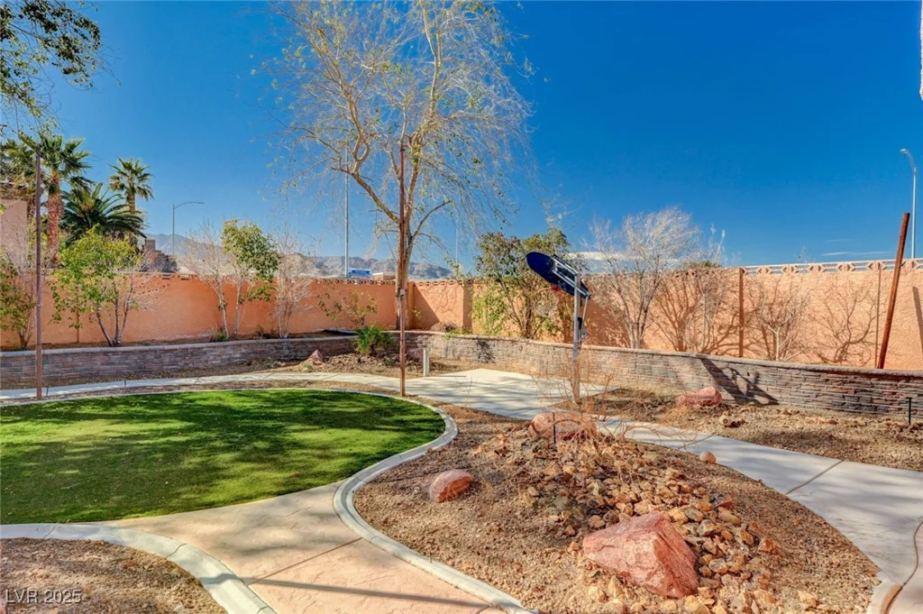 4775 Grand Canyon, Las Vegas, NV 89129