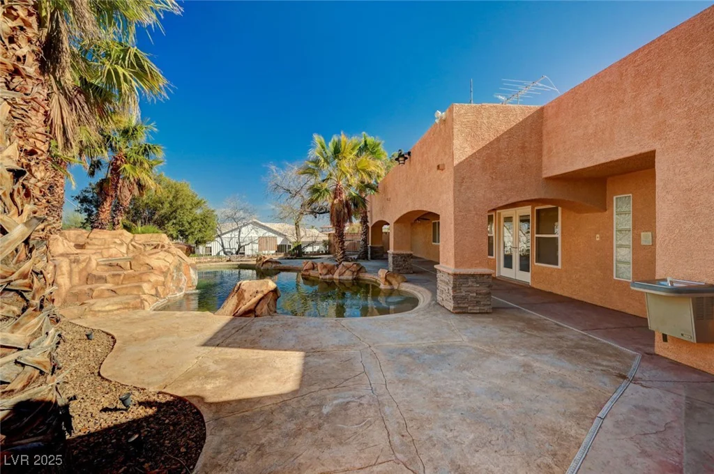 4775 Grand Canyon, Las Vegas, NV 89129