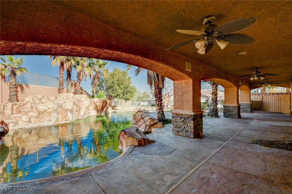 4775 Grand Canyon, Las Vegas, NV 89129