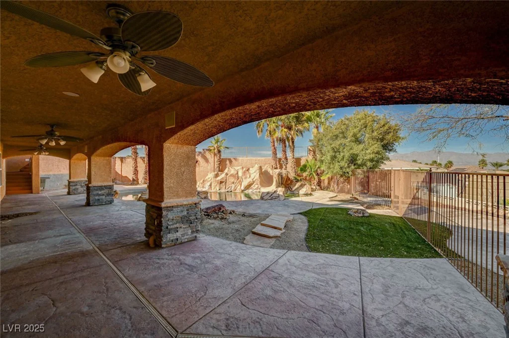 4775 Grand Canyon, Las Vegas, NV 89129