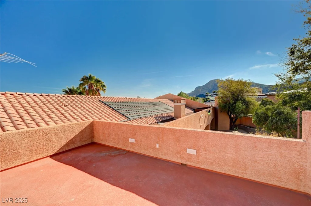 4775 Grand Canyon, Las Vegas, NV 89129