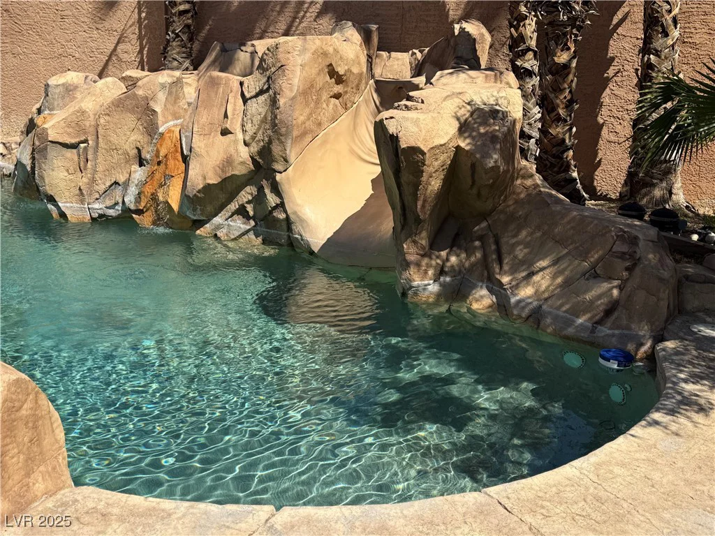 4775 Grand Canyon, Las Vegas, NV 89129