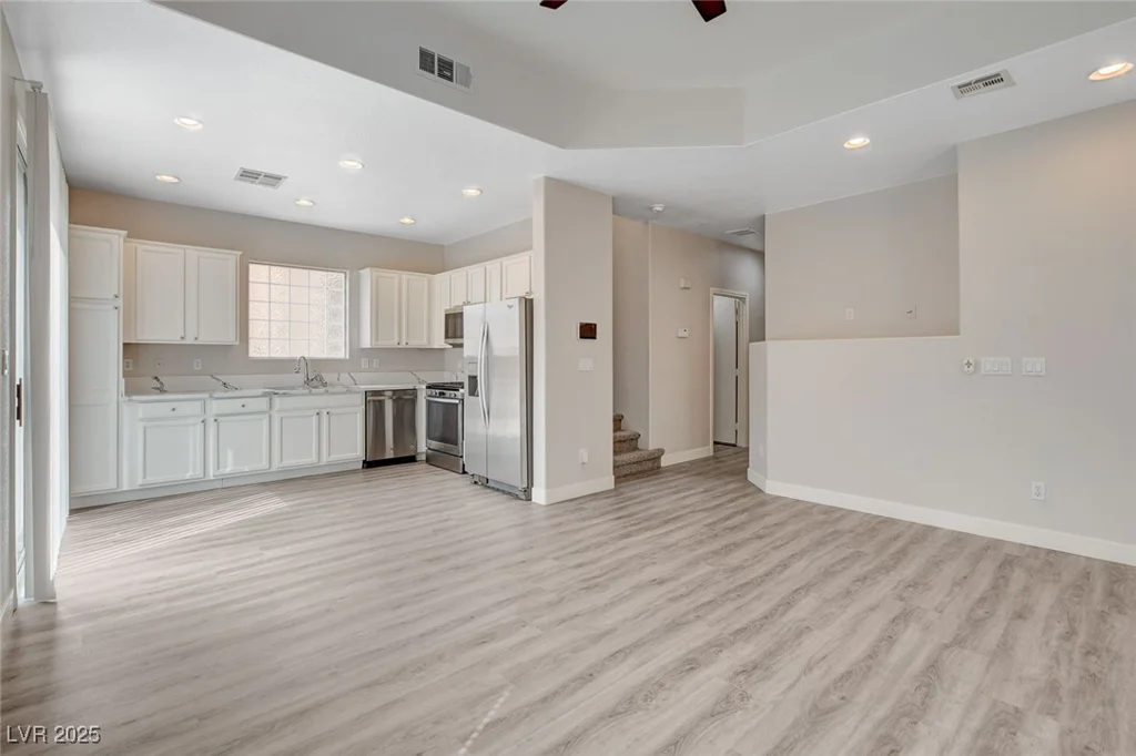 6549 Butterfly Sky, North Las Vegas, NV 89084