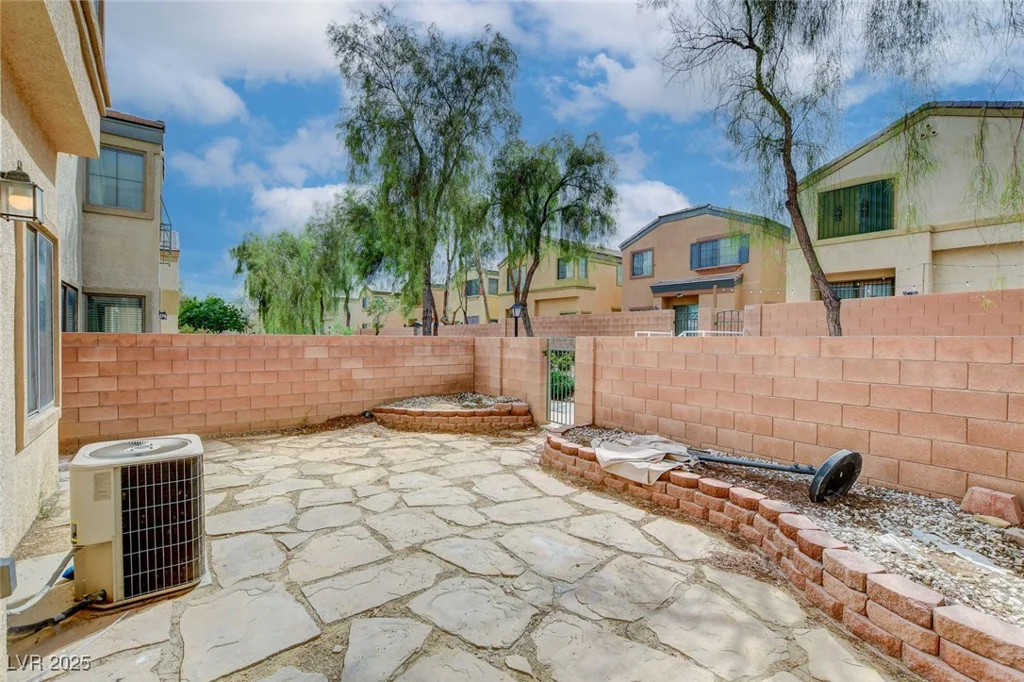6549 Butterfly Sky, North Las Vegas, NV 89084