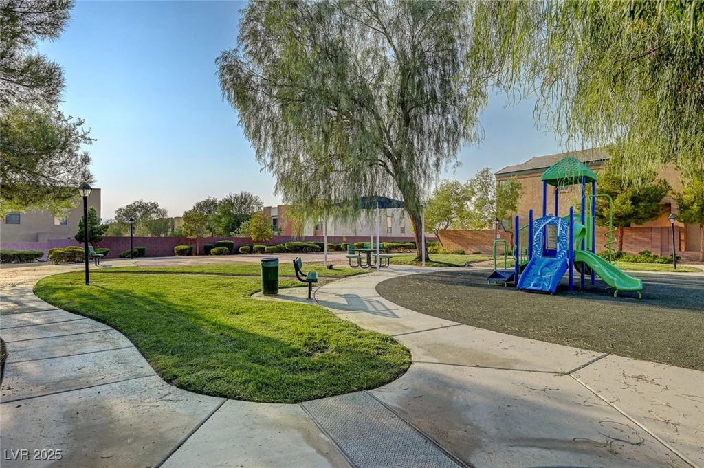 6549 Butterfly Sky, North Las Vegas, NV 89084