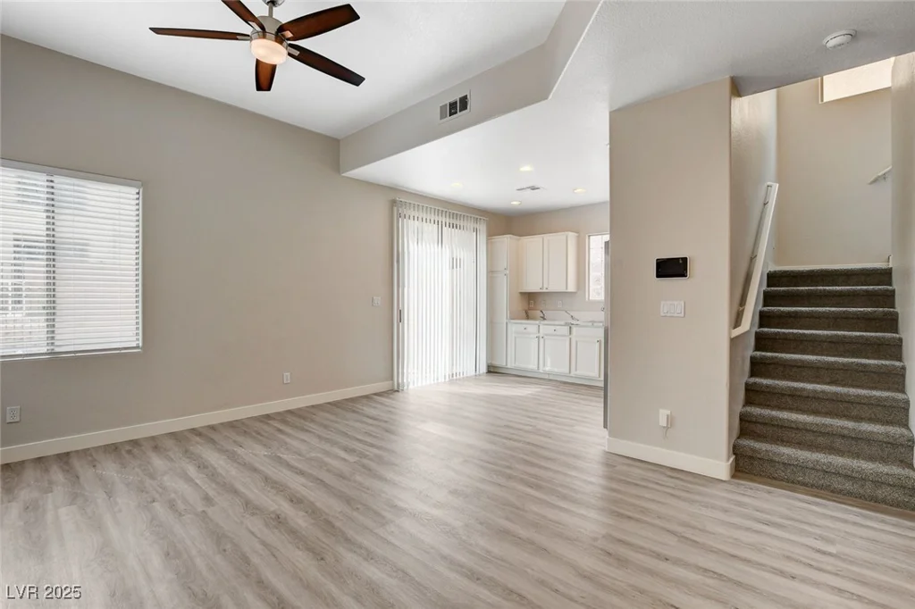 6549 Butterfly Sky, North Las Vegas, NV 89084