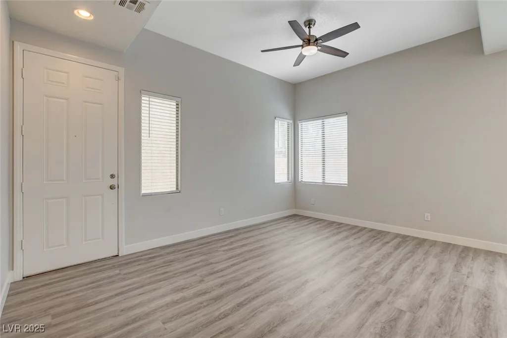 6549 Butterfly Sky, North Las Vegas, NV 89084