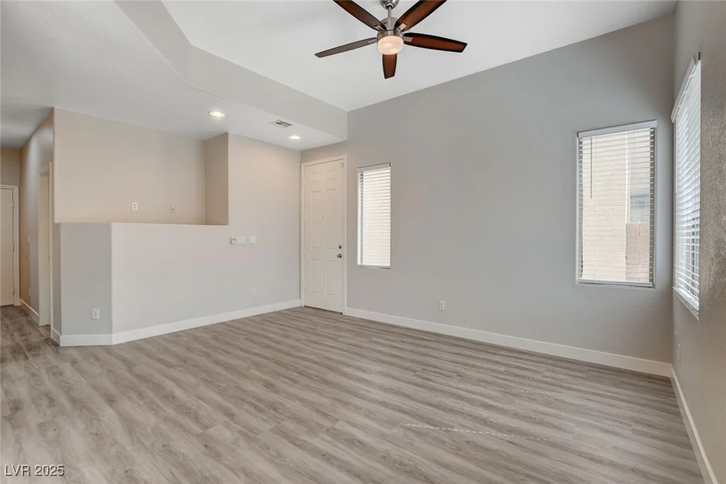6549 Butterfly Sky, North Las Vegas, NV 89084