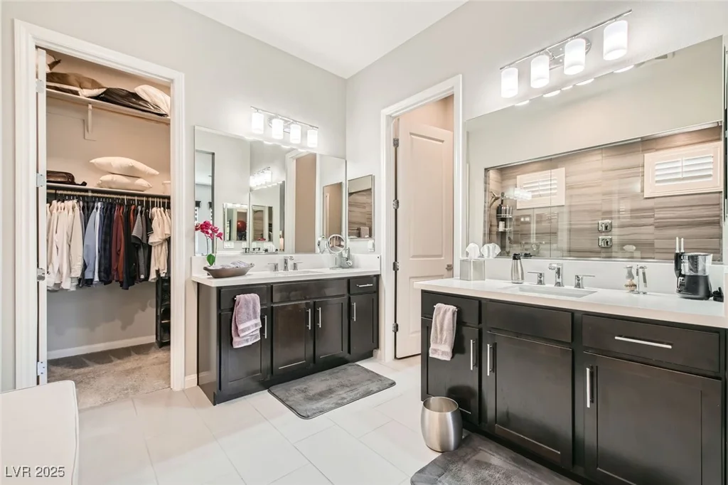 7473 Deschutes, Las Vegas, NV 89129