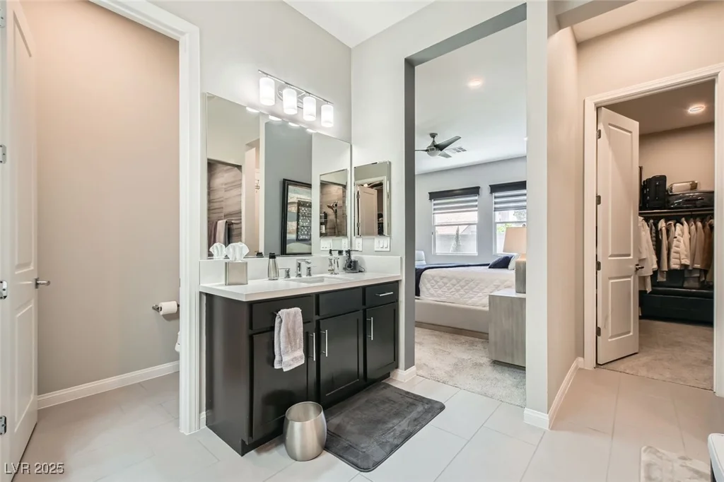 7473 Deschutes, Las Vegas, NV 89129