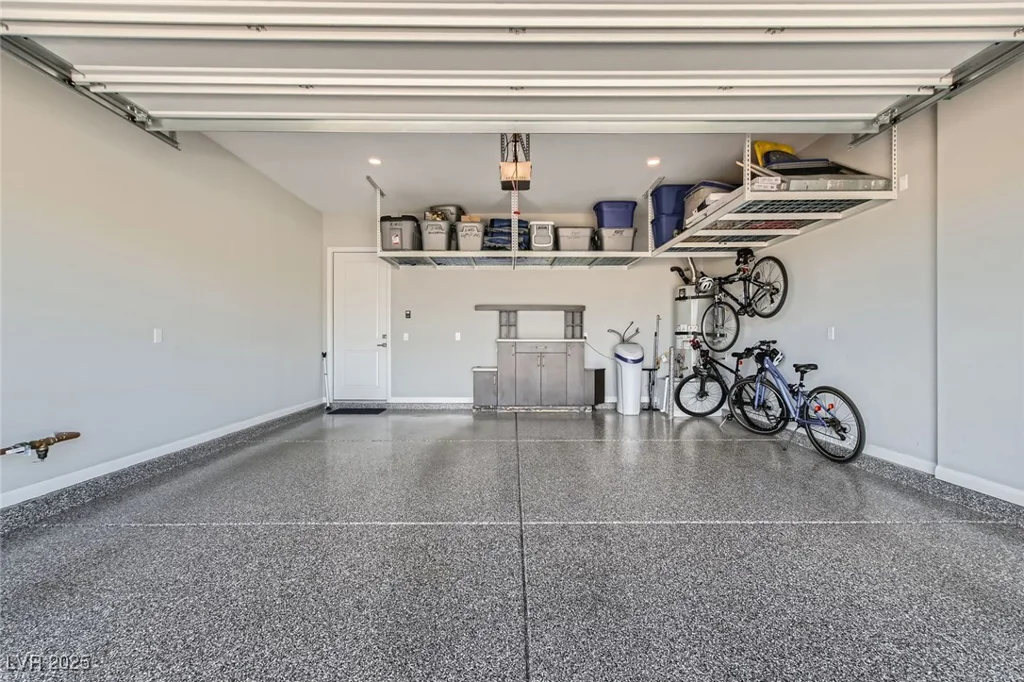 7473 Deschutes, Las Vegas, NV 89129