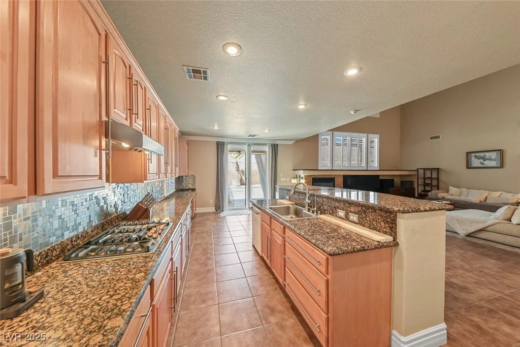 11275 Gammila, Las Vegas, NV 89141