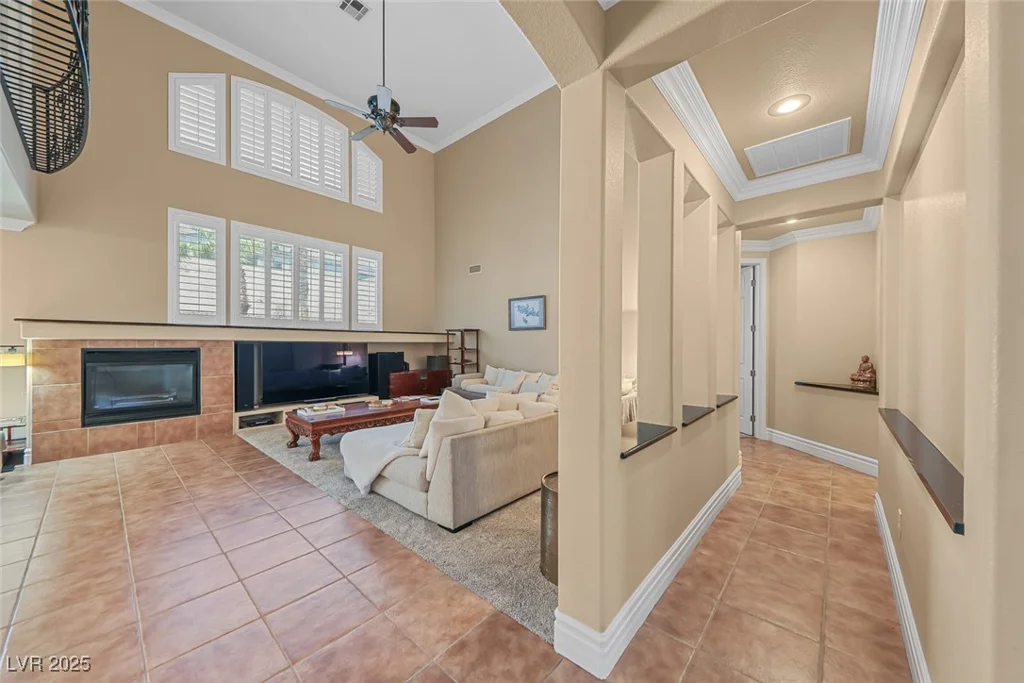 11275 Gammila, Las Vegas, NV 89141