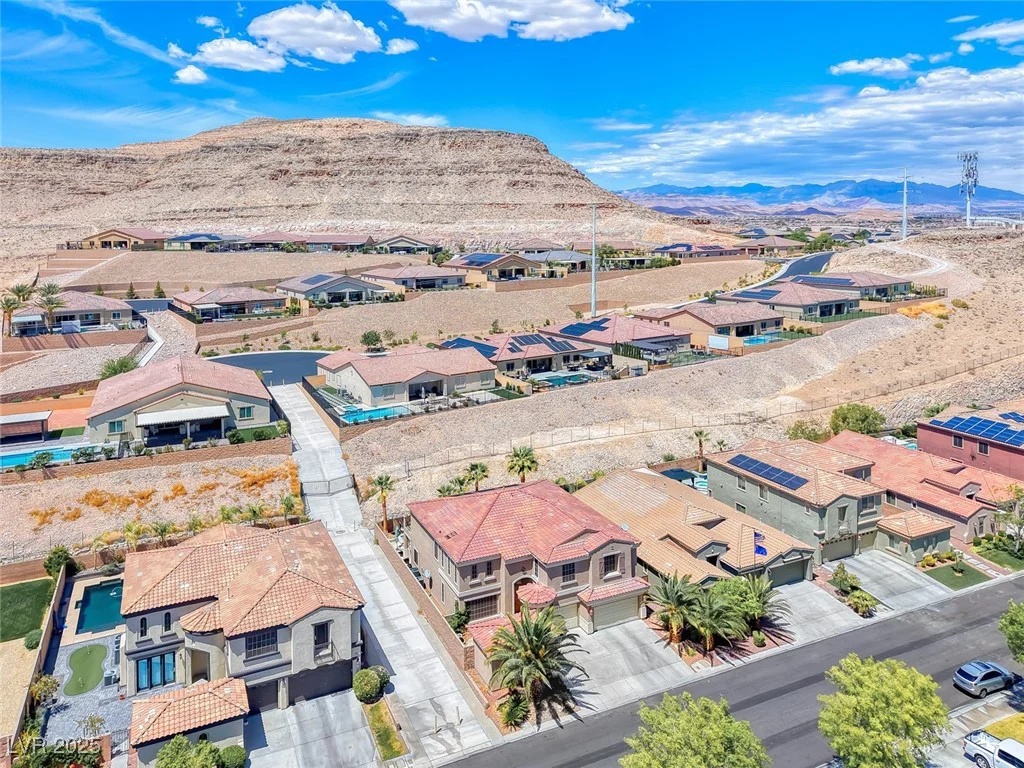 11275 Gammila, Las Vegas, NV 89141