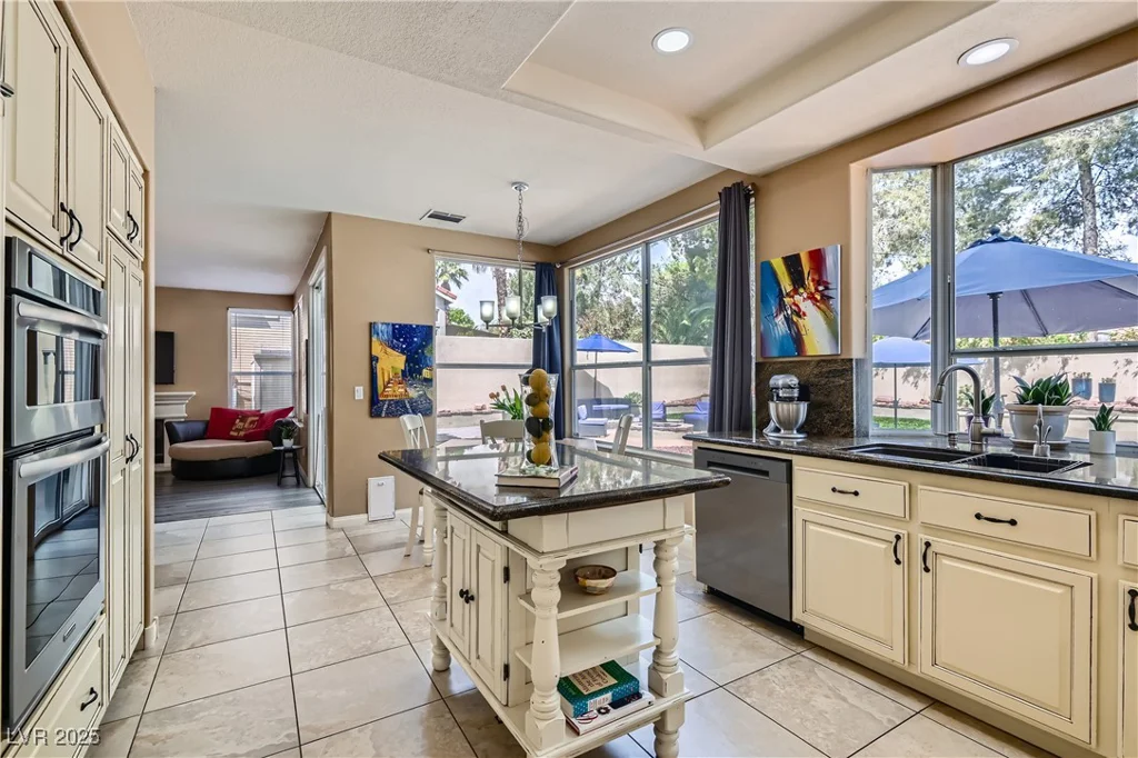 8320 Opal Cove, Las Vegas, NV 89128