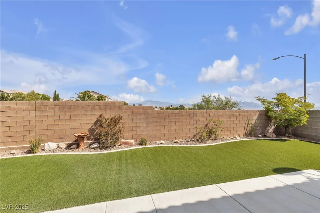 10508 Waking Cloud, Las Vegas, NV 89129