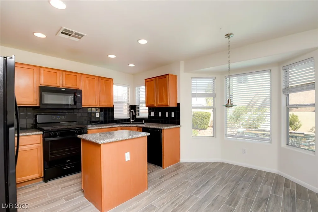 3956 Irvin, Las Vegas, NV 89141
