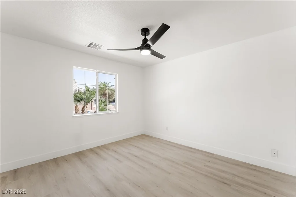 9795 La Cienega, Las Vegas, NV 89183