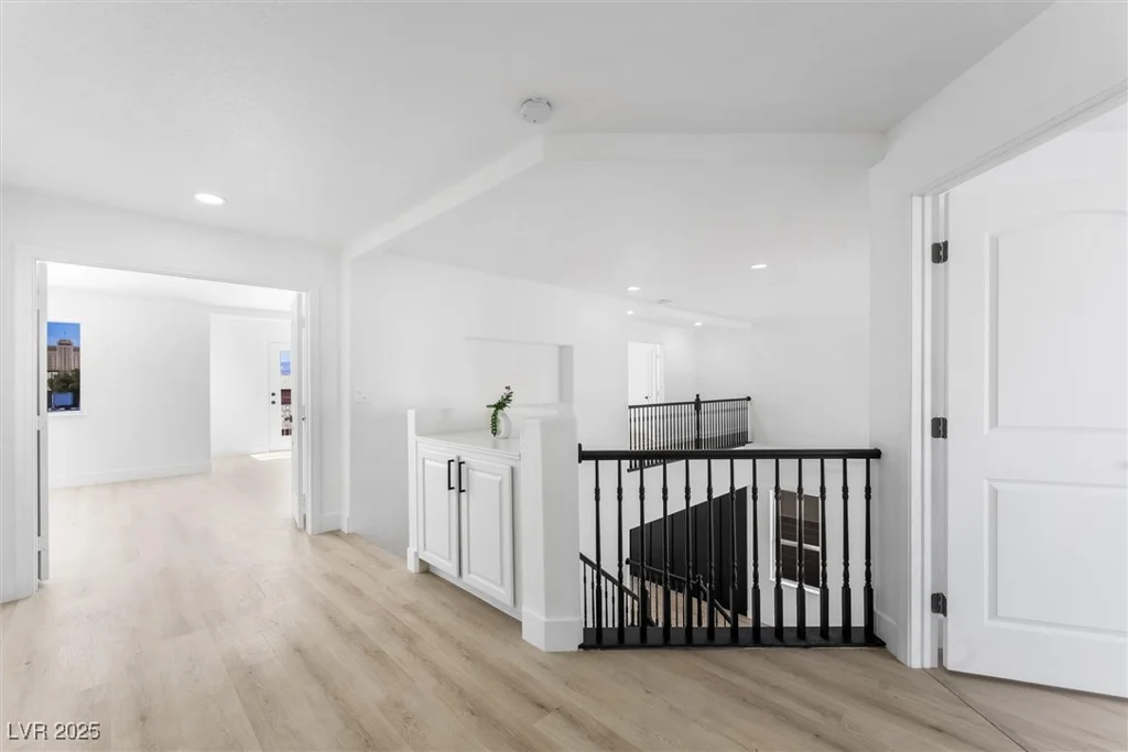 9795 La Cienega, Las Vegas, NV 89183