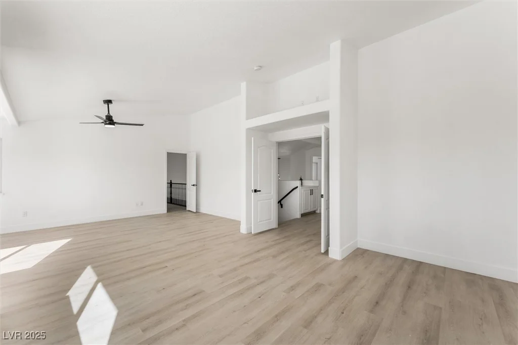 9795 La Cienega, Las Vegas, NV 89183