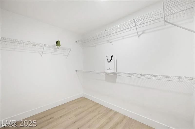 9795 La Cienega, Las Vegas, NV 89183