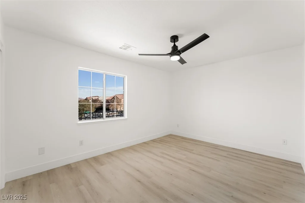 9795 La Cienega, Las Vegas, NV 89183