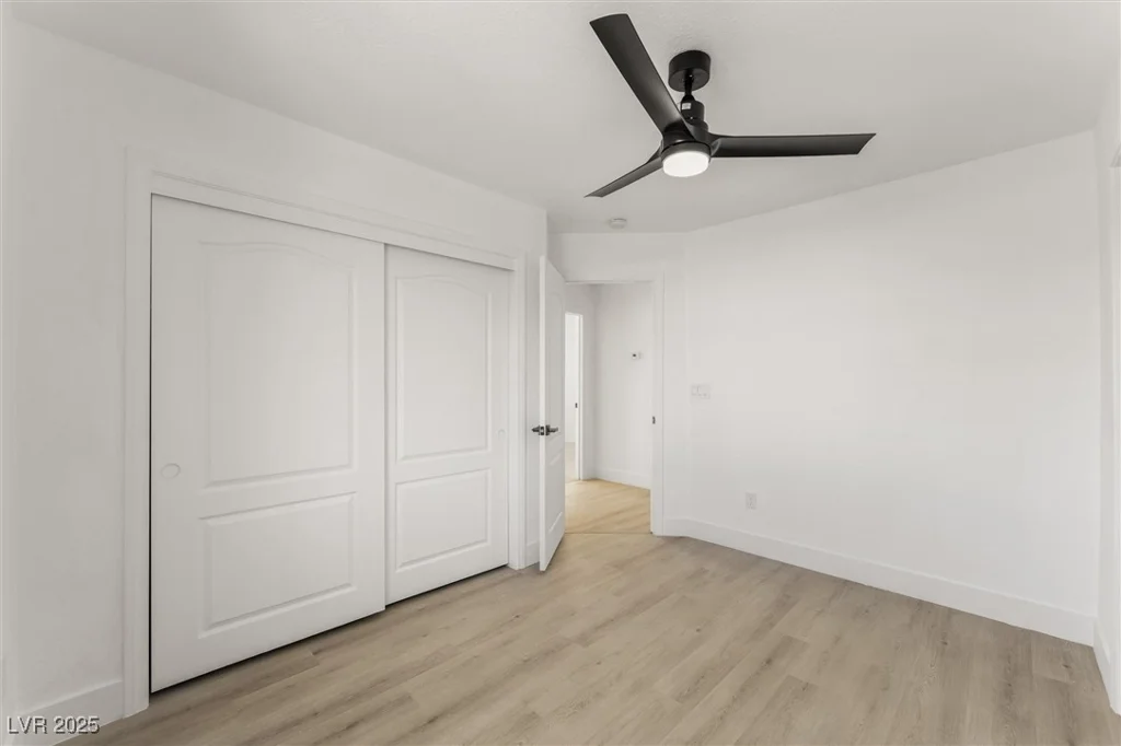 9795 La Cienega, Las Vegas, NV 89183