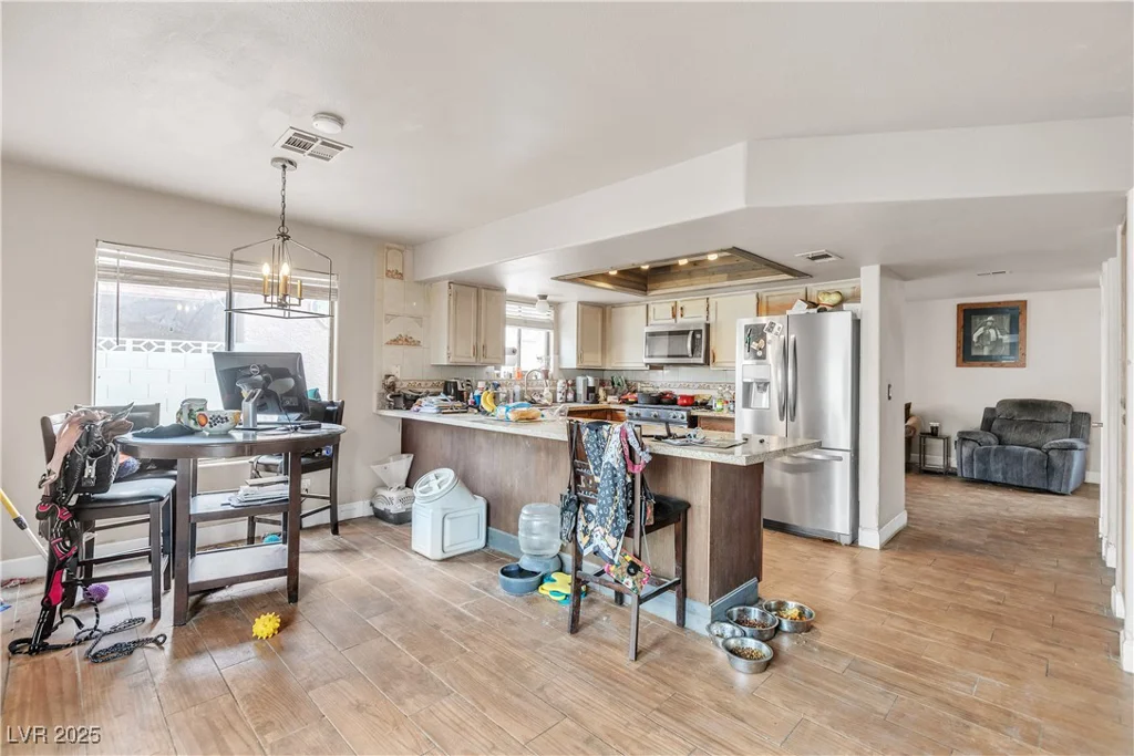 1311 Stokes, Las Vegas, NV 89110