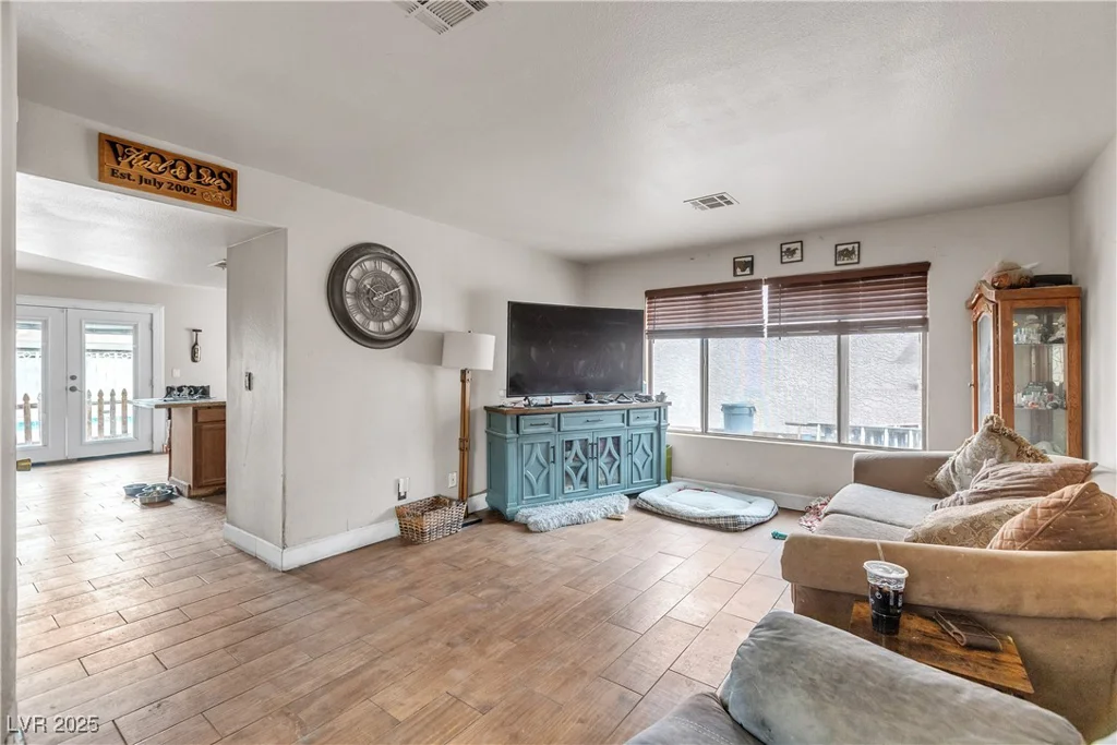 1311 Stokes, Las Vegas, NV 89110