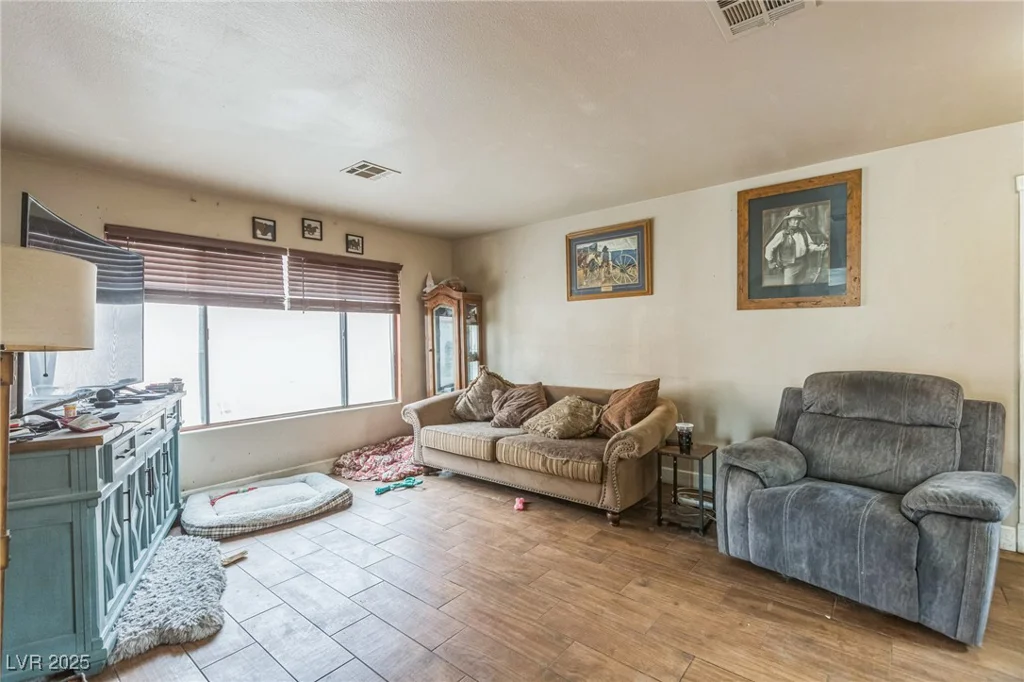 1311 Stokes, Las Vegas, NV 89110