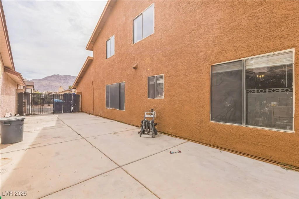 1311 Stokes, Las Vegas, NV 89110
