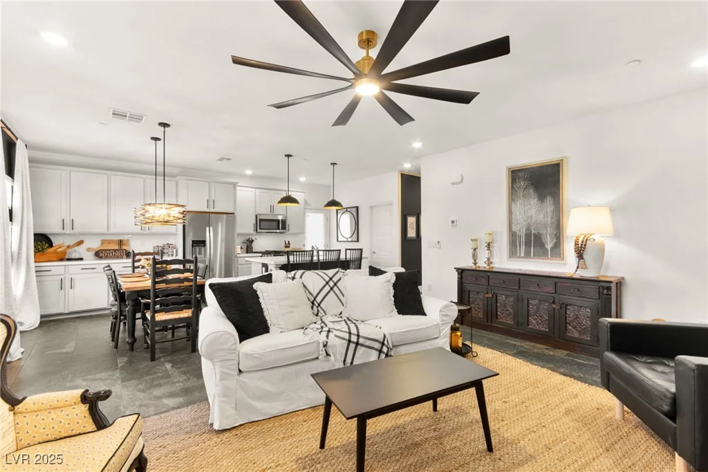 12648 Heritage Bend, Las Vegas, NV 89138