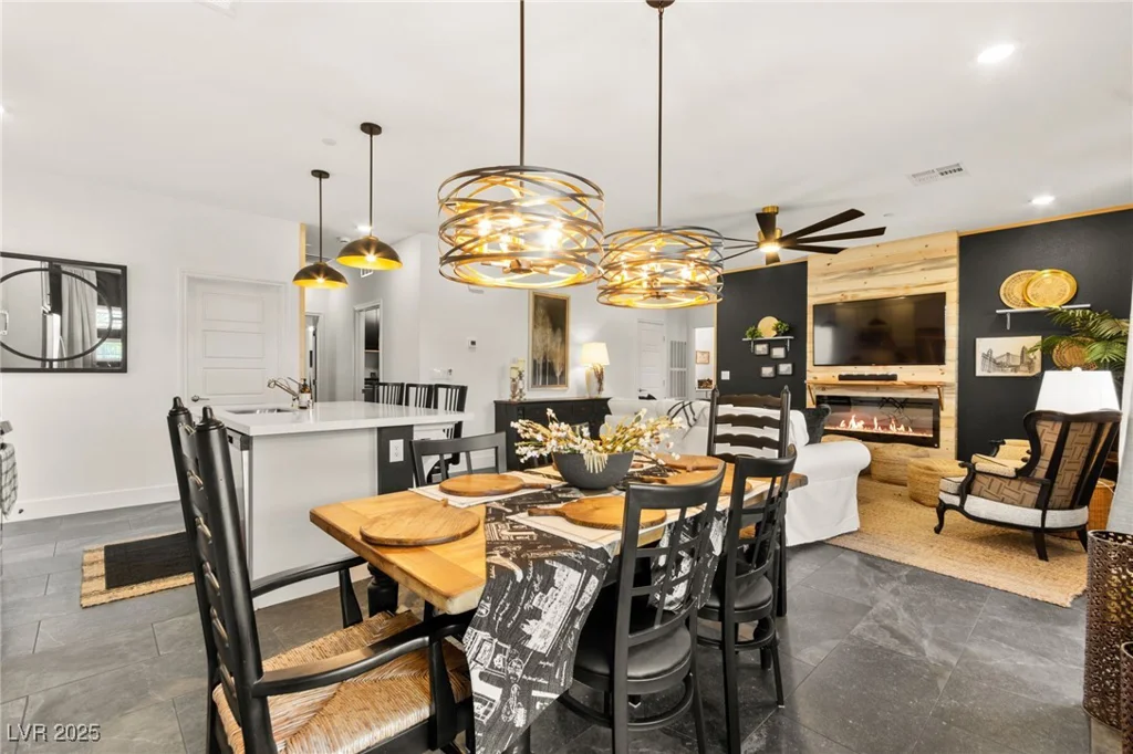 12648 Heritage Bend, Las Vegas, NV 89138