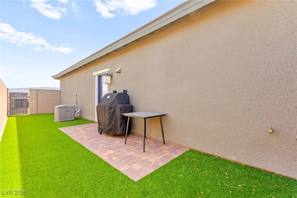 12648 Heritage Bend, Las Vegas, NV 89138