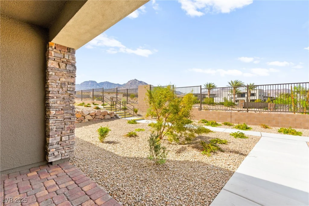 12648 Heritage Bend, Las Vegas, NV 89138