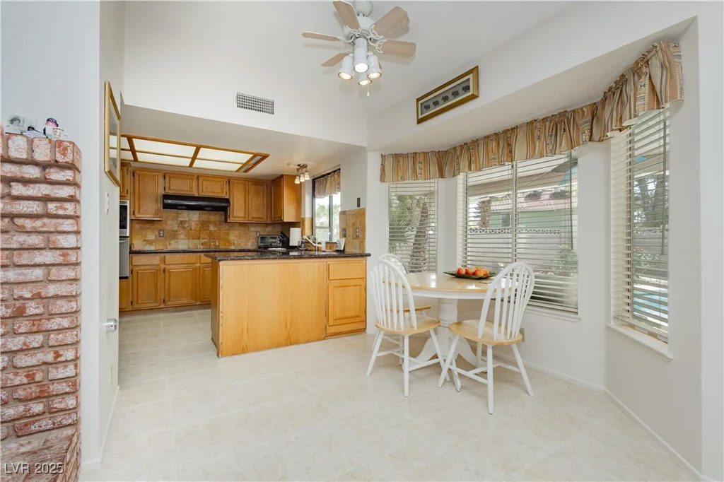 1528 Tonada, Las Vegas, NV 89117
