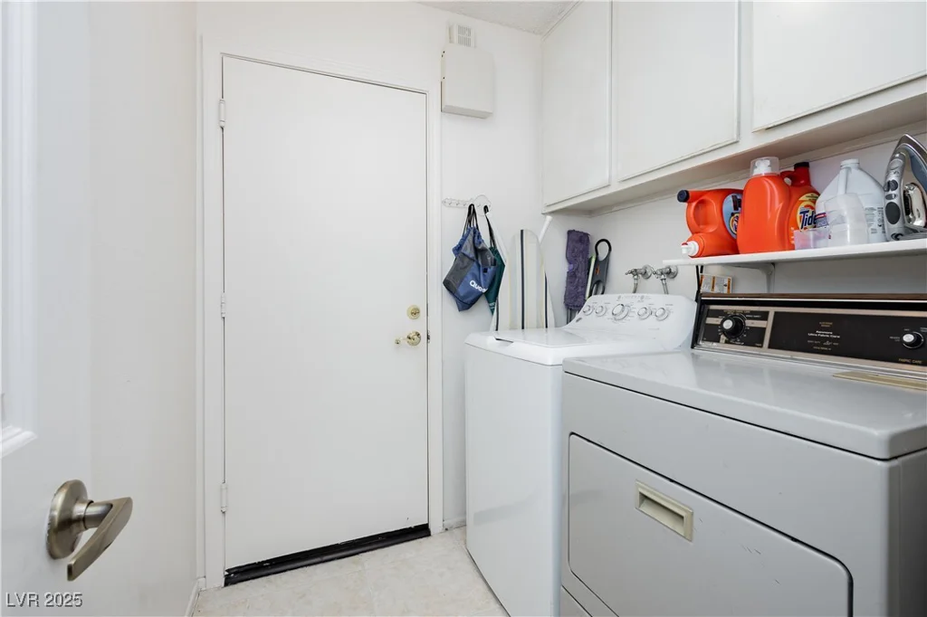 1528 Tonada, Las Vegas, NV 89117