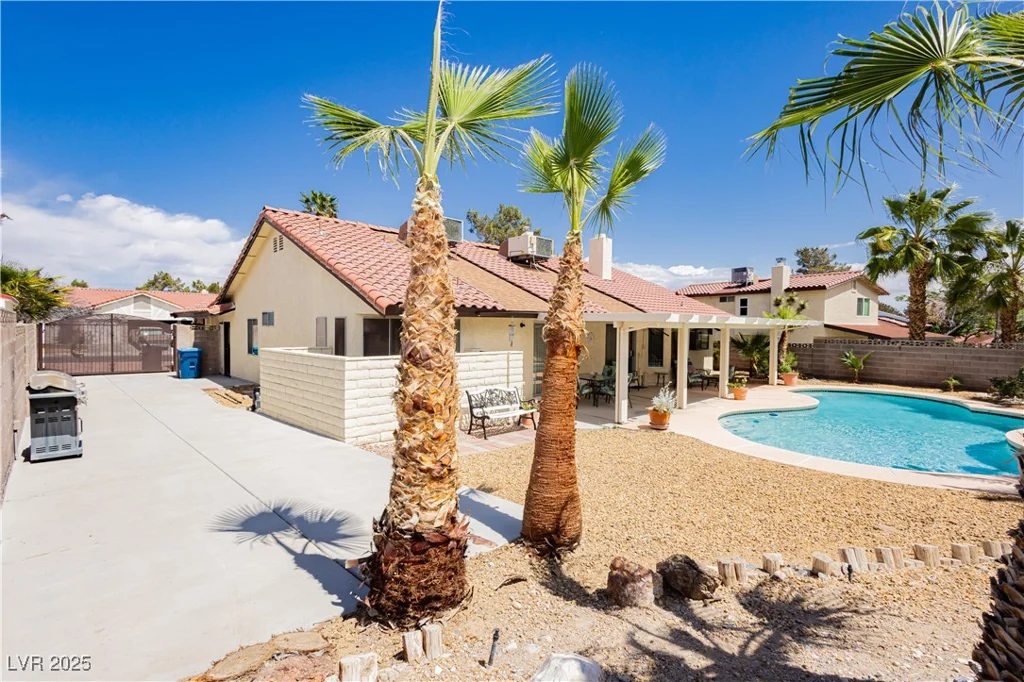 1528 Tonada, Las Vegas, NV 89117
