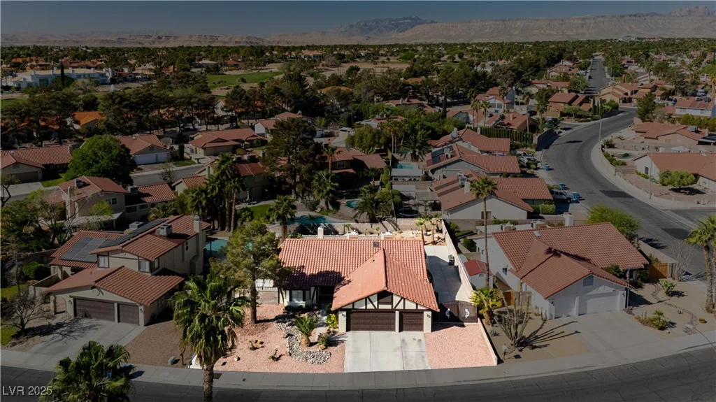 1528 Tonada, Las Vegas, NV 89117