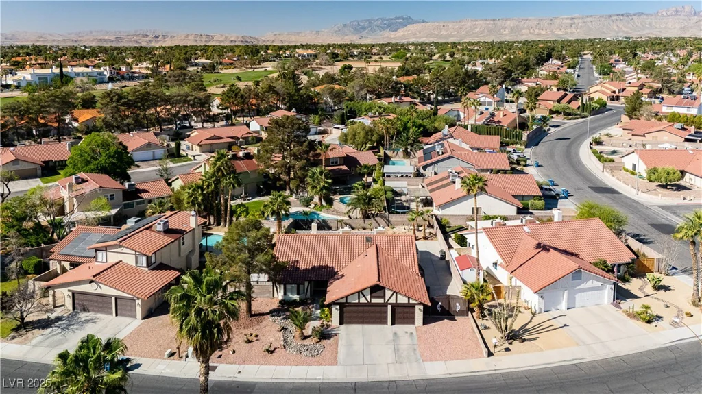 1528 Tonada, Las Vegas, NV 89117