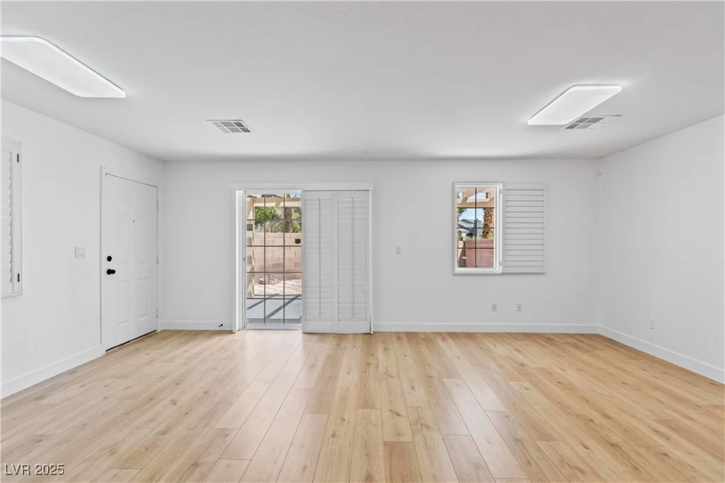 5516 Ness, Las Vegas, NV 89118