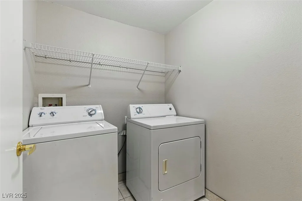 8250 Grand Canyon, Las Vegas, NV 89166
