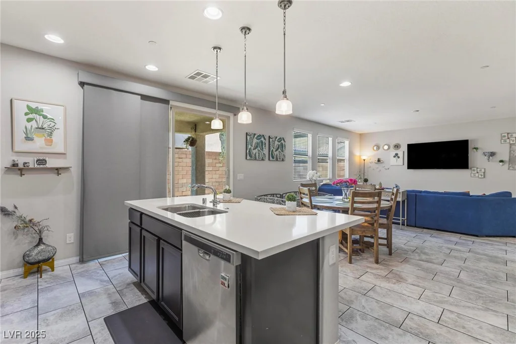 1105 Strada Pecei, Henderson, NV 89011