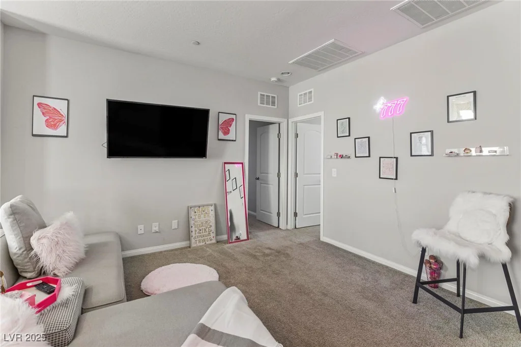 1105 Strada Pecei, Henderson, NV 89011