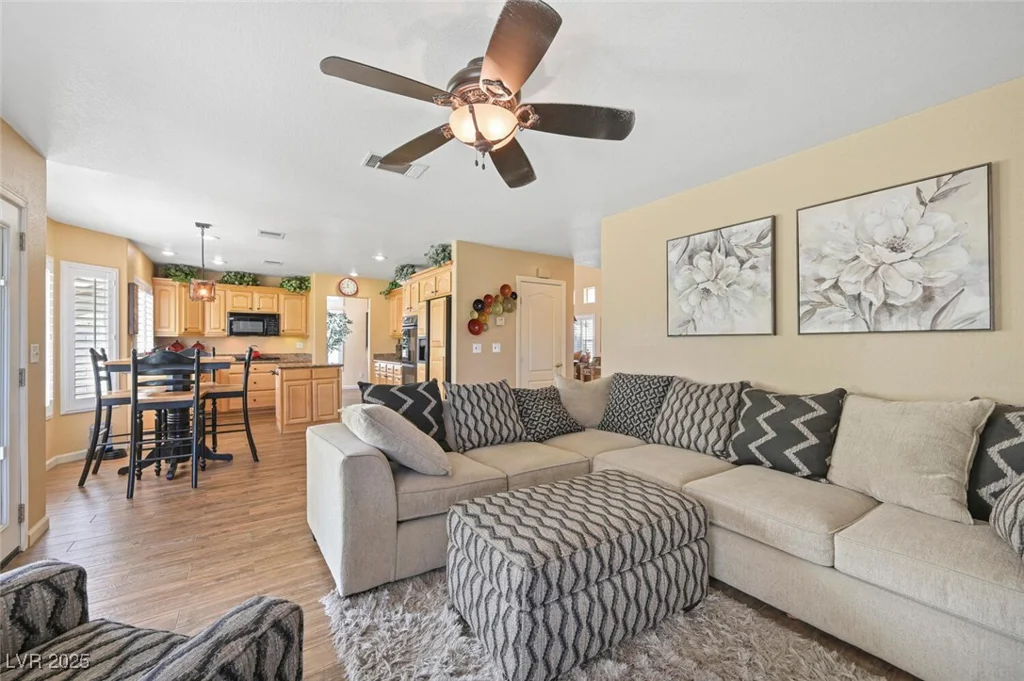 3295 Cooper Creek, Henderson, NV 89074