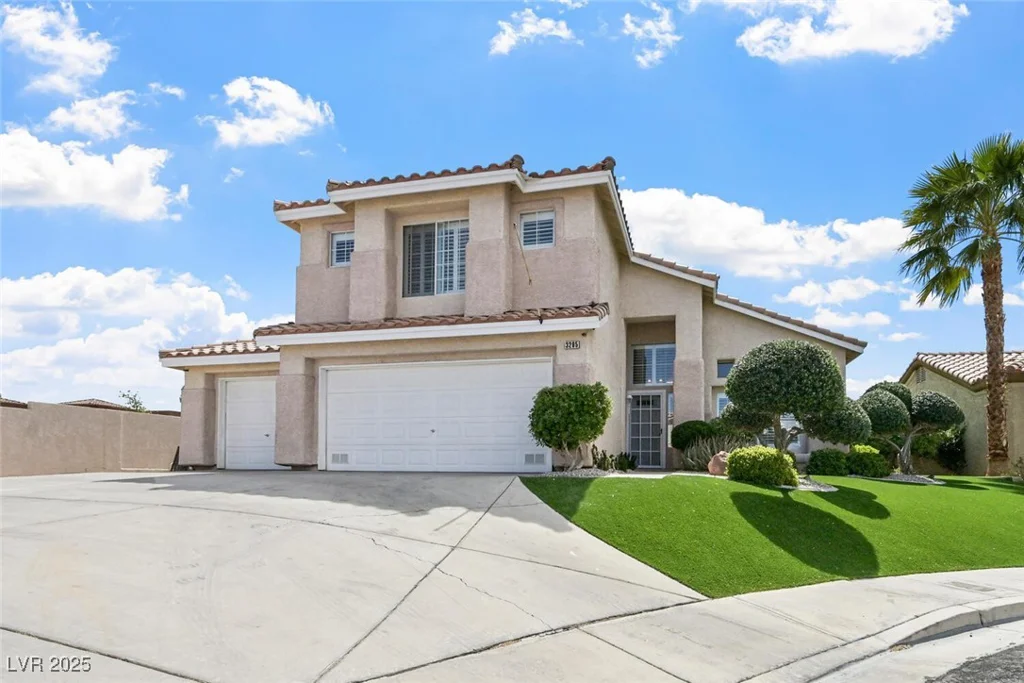 3295 Cooper Creek, Henderson, NV 89074