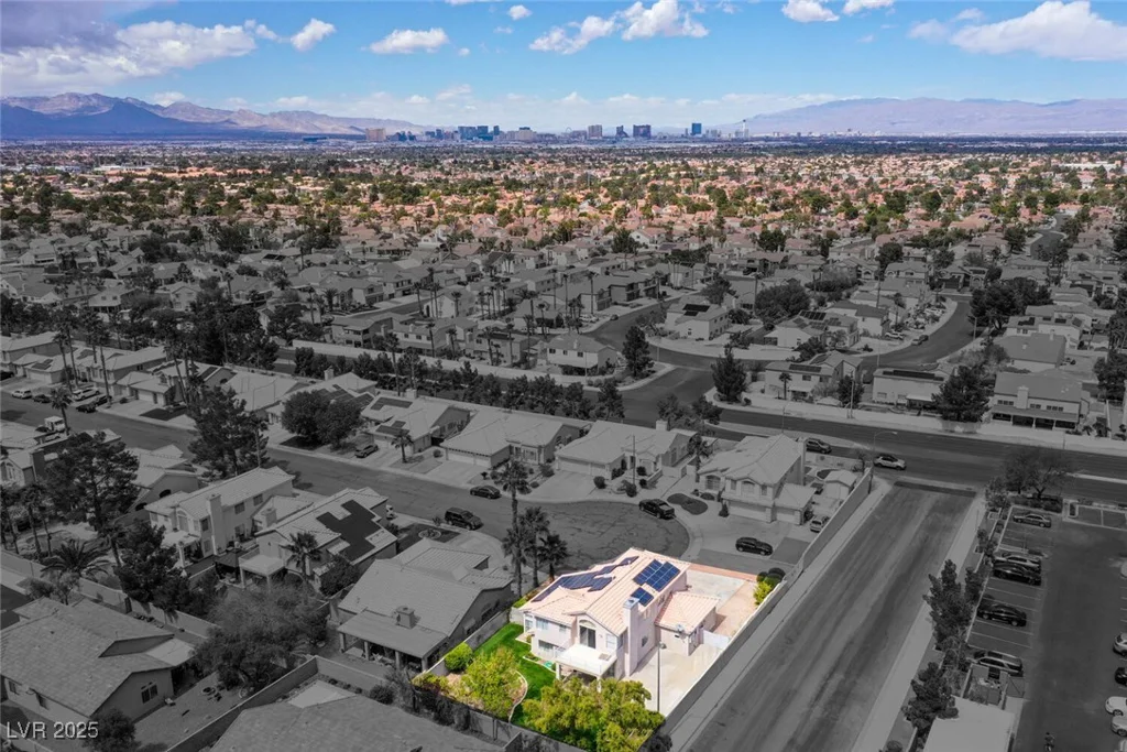 3295 Cooper Creek, Henderson, NV 89074